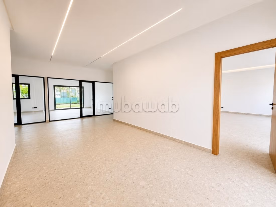 Anfa/Villa bureaux neuve 800m² Clim Jardin