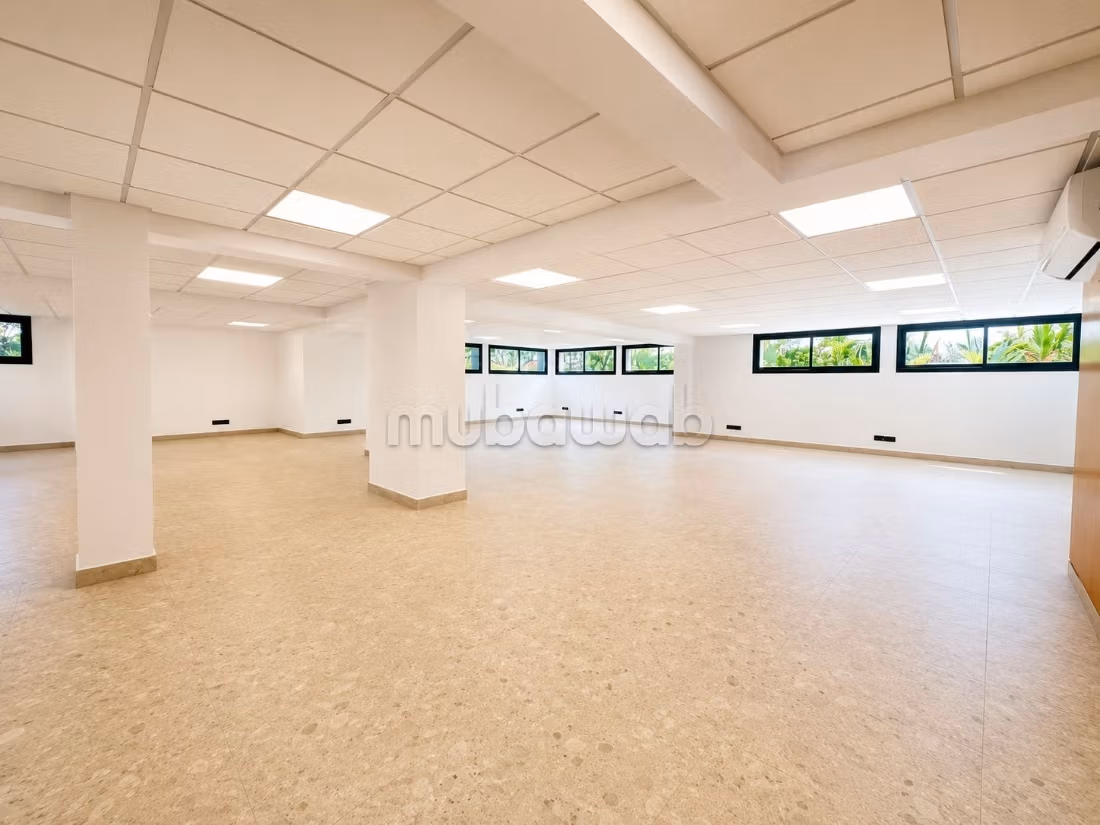 Anfa/Villa bureaux neuve 800m² Clim Jardin