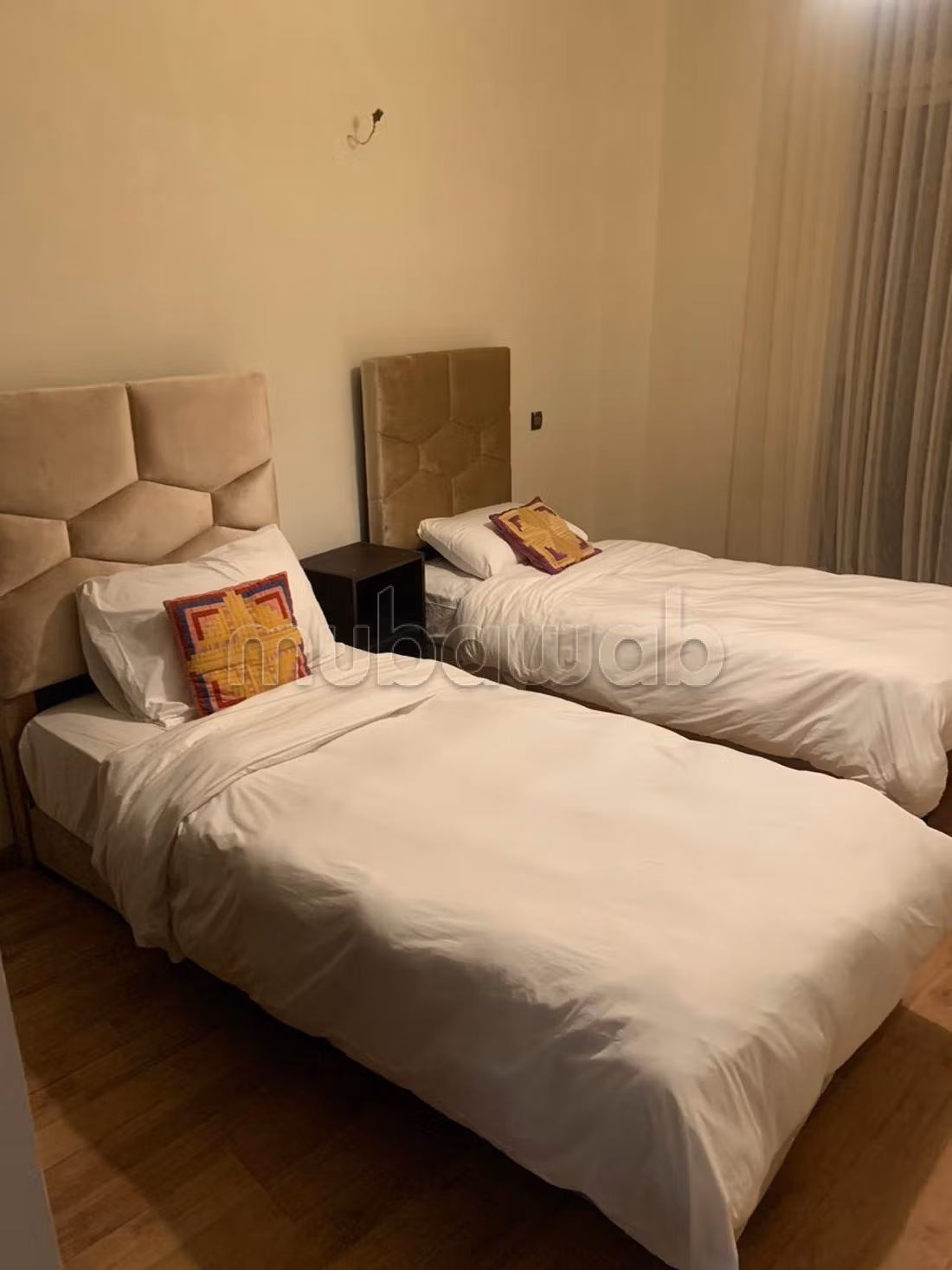 Appartamento per vacanze in affitto a Racine. 3 stanze. Parcheggio e giardino