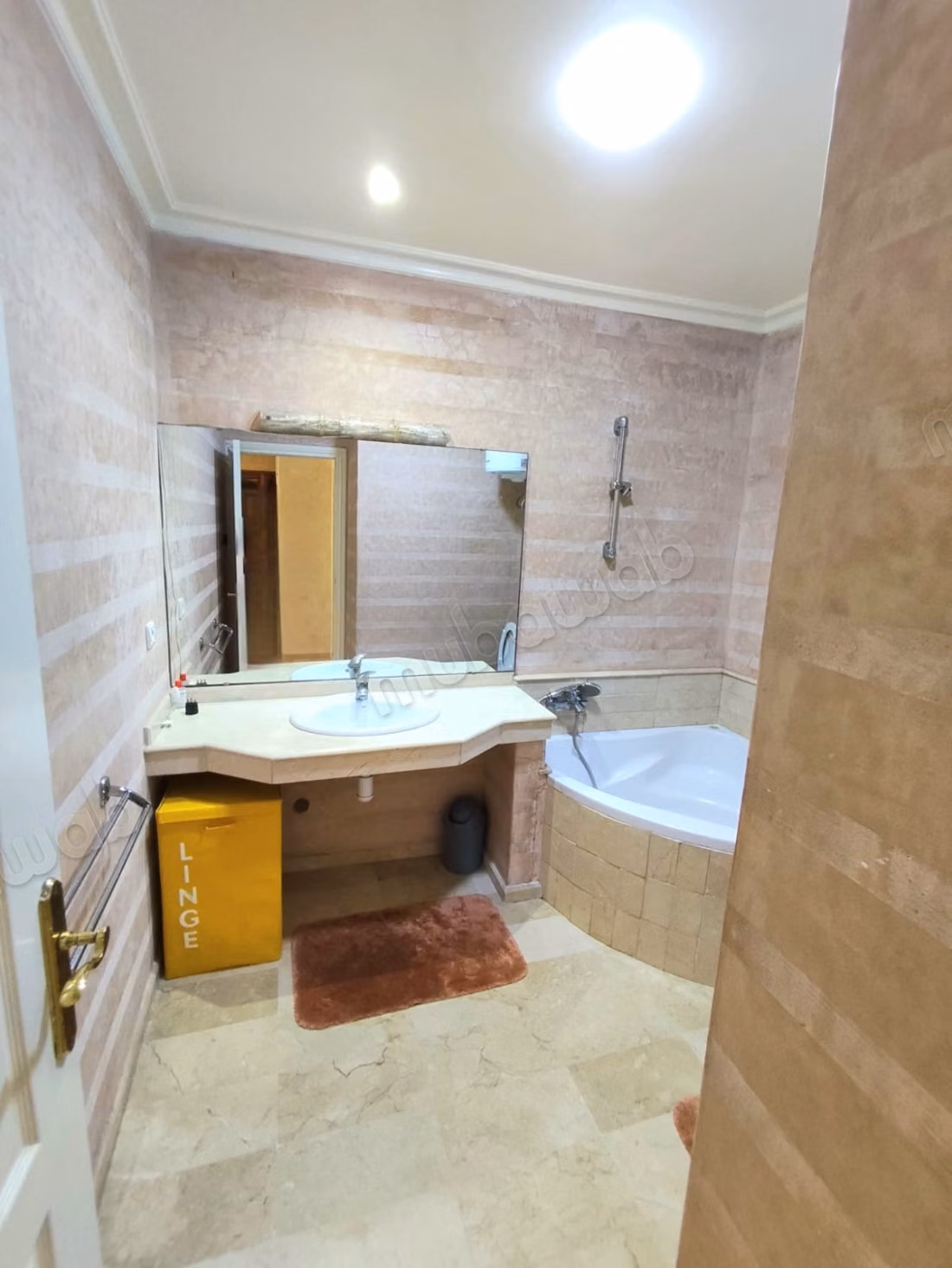 Étude de 48m2 à Gautier,