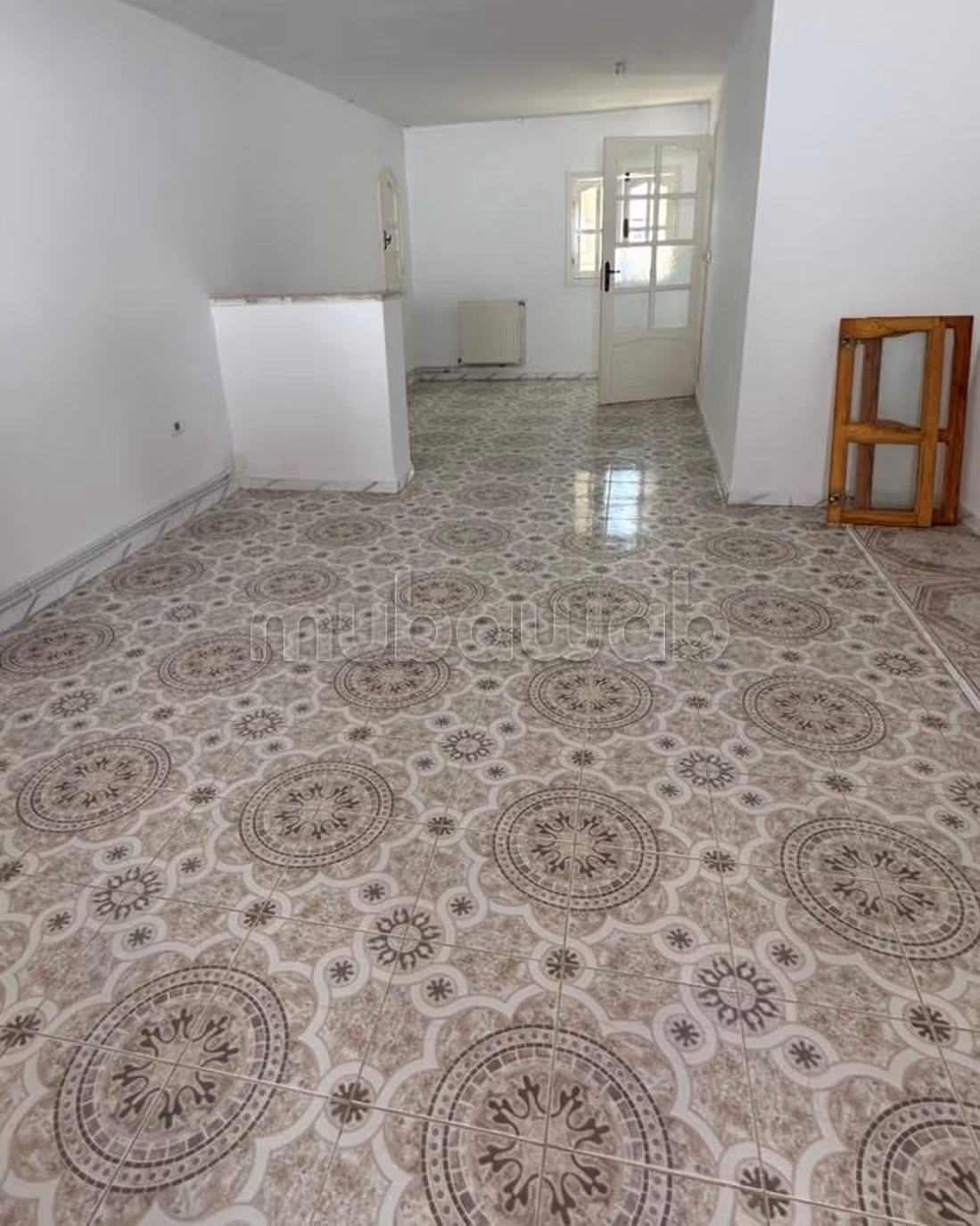 In affitto – Casa su 3 livelli ad Ain Zaghouan