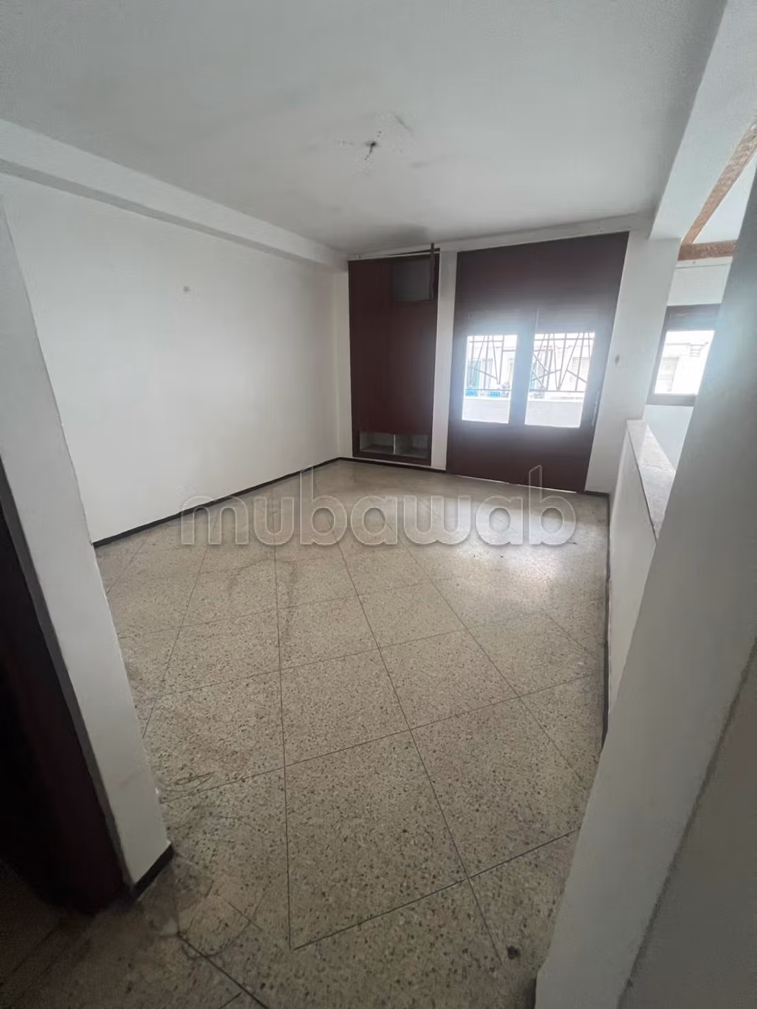 Appartement de 122m2 Quartier Benjdiya
