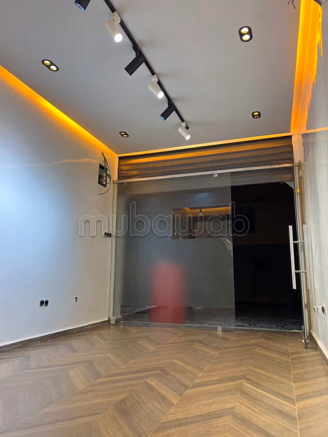 Local comercial renovado en Majorelle