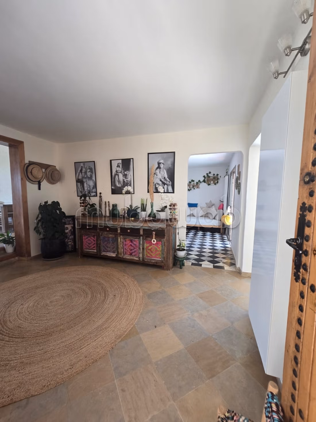 Villa arredato fronte mare in affitto a Harhoura