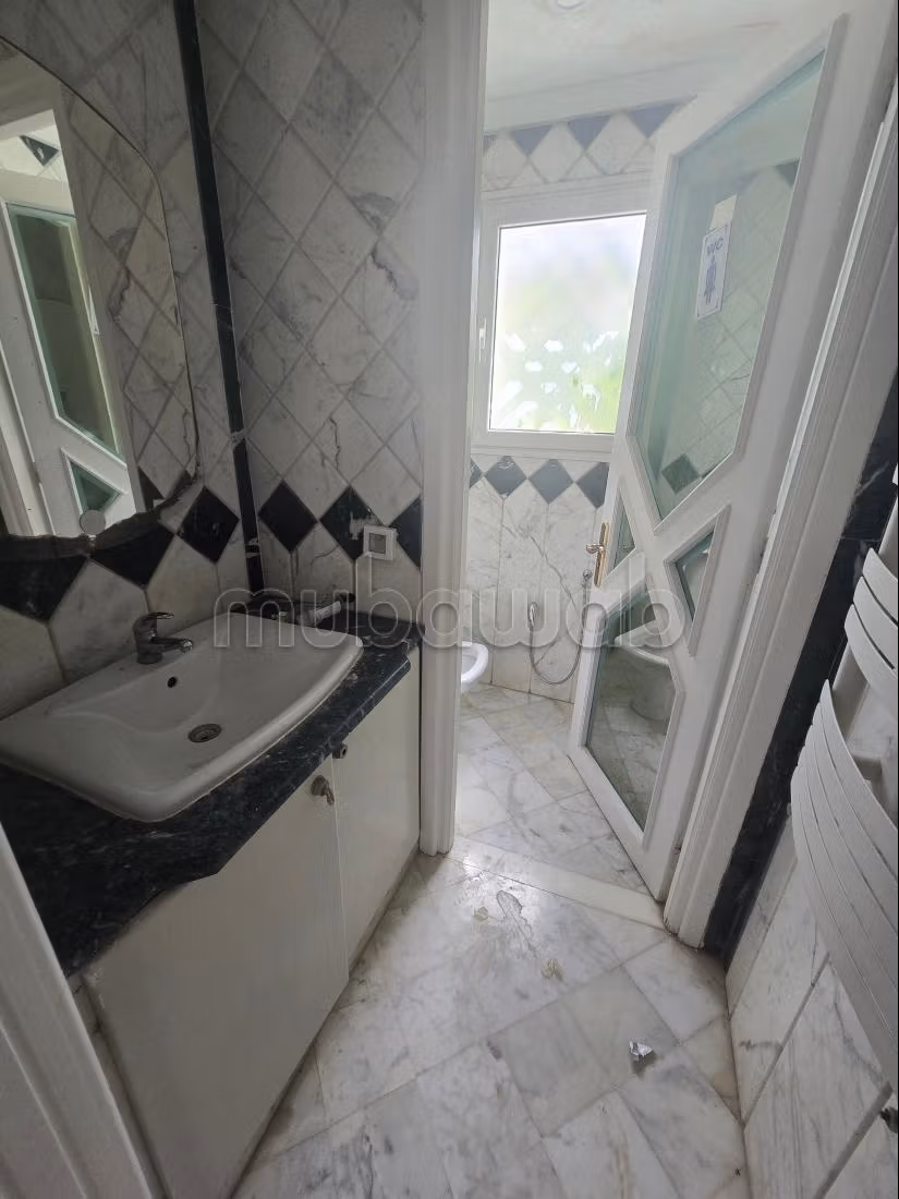 Villa de haut standing location menzah 1