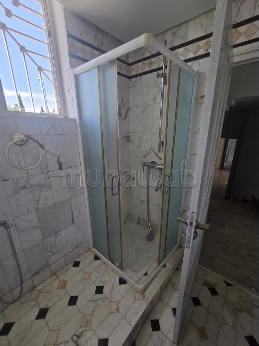 Villa de haut standing location menzah 1