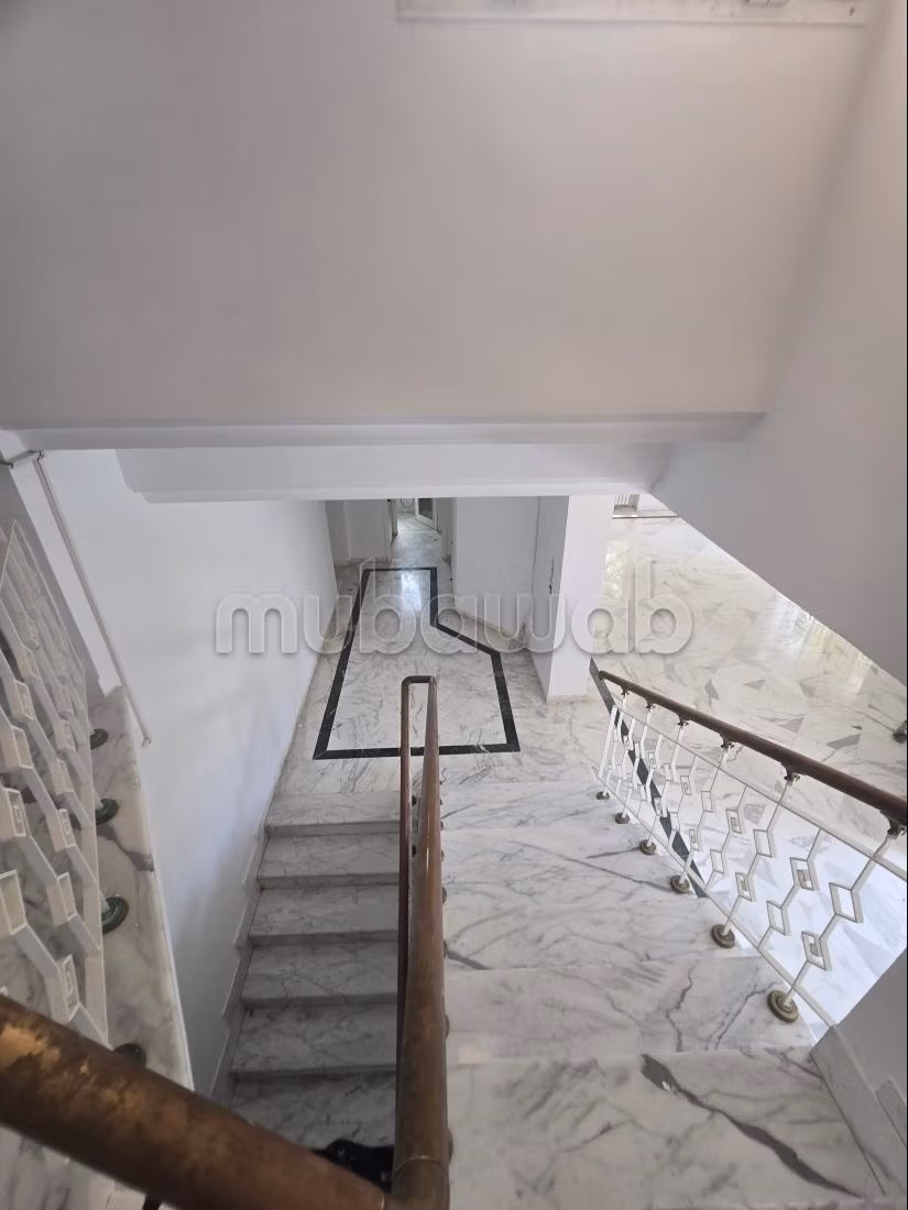 Villa de haut standing location menzah 1