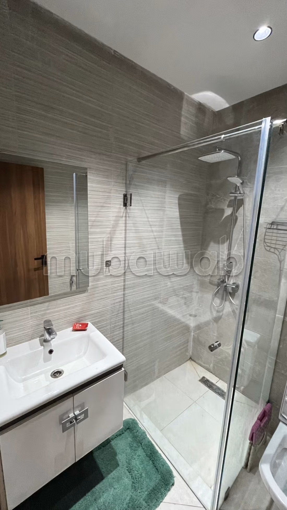 Beautiful apartment with pool view for rent