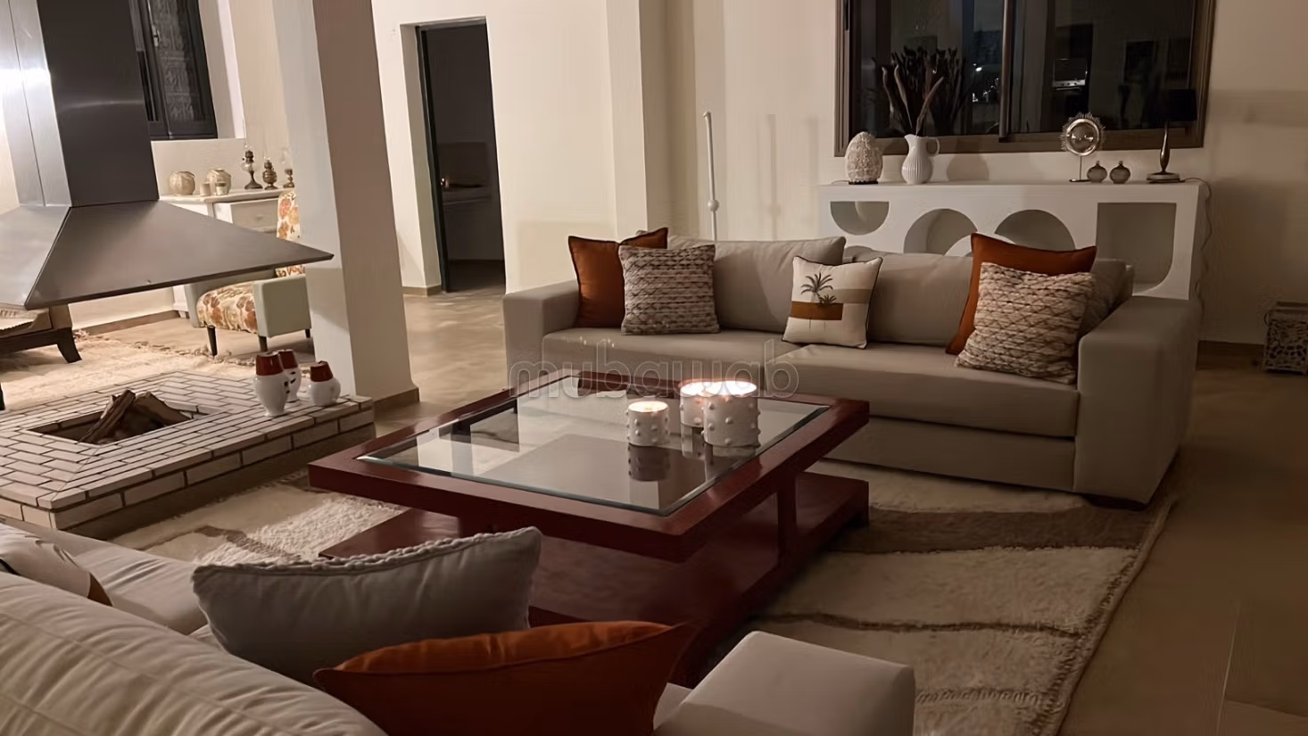 Splendida villa in vendita in Route de l'Ourika. 9 camere accoglienti. Arredato