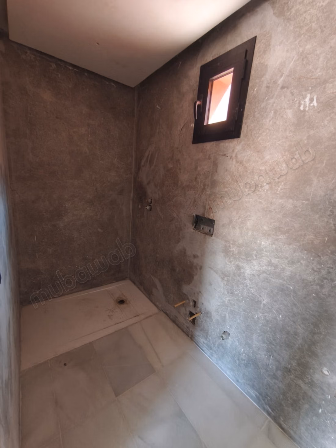 Centre Gueliz, studios in the finishing phase deliverable in 2 months, with a shared pool, parking space in the residence