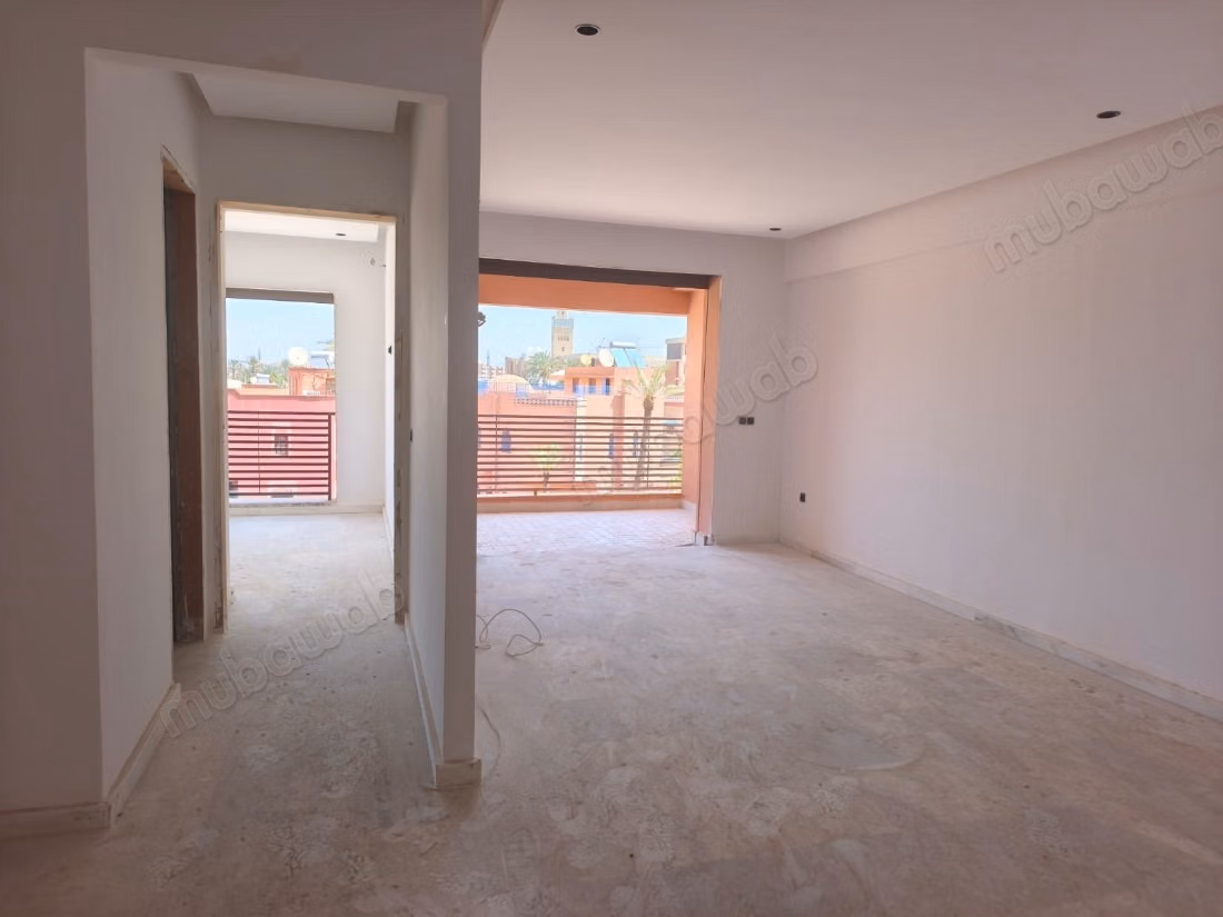 Centre Gueliz, studios in the finishing phase deliverable in 2 months, with a shared pool, parking space in the residence