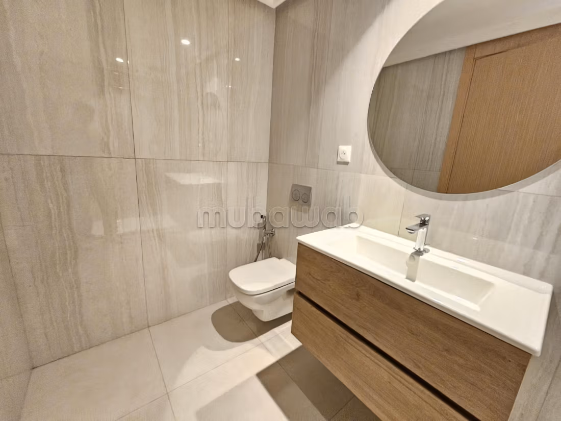 Appartement à louer à Casablanca Finance City. 1 belle chambre. Espace de rangement spacieux — 5
