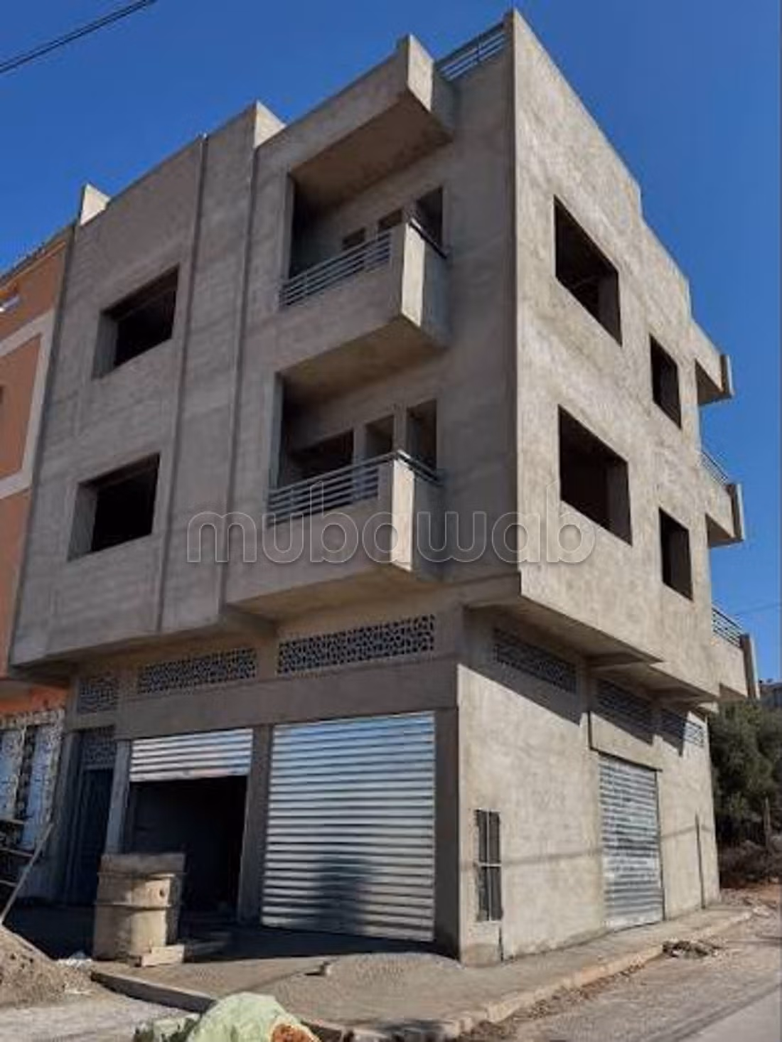 Maison commerciale à vendre à Tamansort 
Marrakech