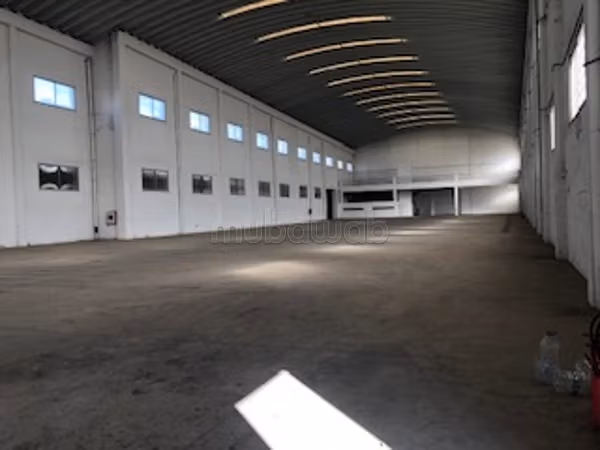 Factory 4500 meters for rent with a height of 14 meters