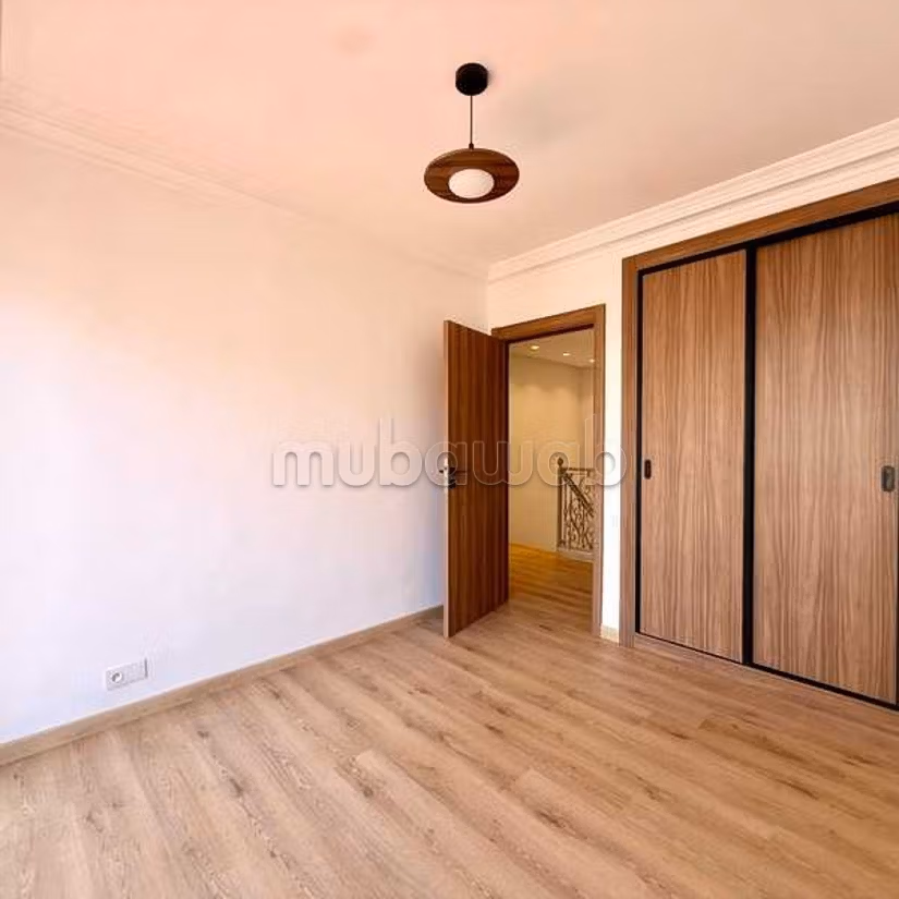 Appartamento in Affitto di 146.0 m² a Casablanca, Gauthier