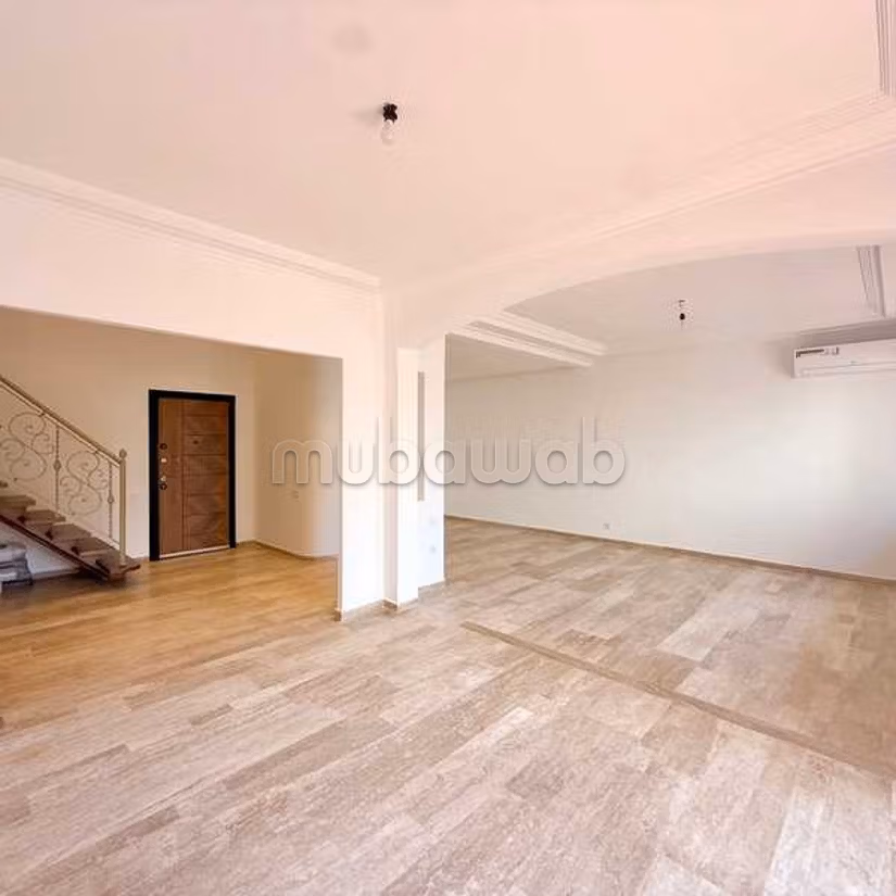 Appartamento in Affitto di 146.0 m² a Casablanca, Gauthier