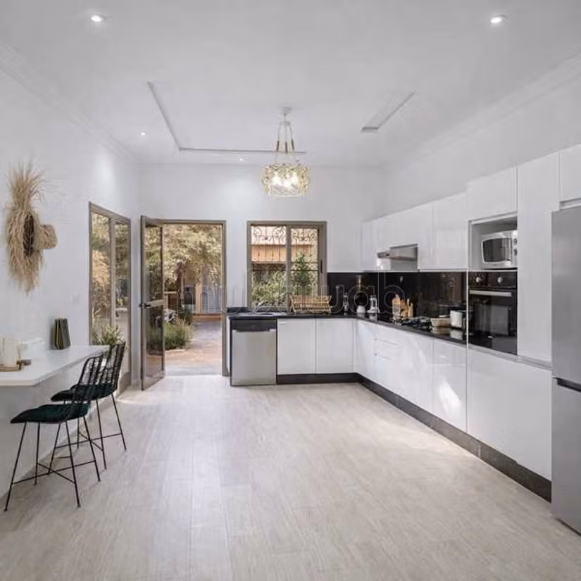 Villa a la Venta de 994.0 m² en Marrakech, Ruta de L'Ourika Sidi Abdellah Ghiat