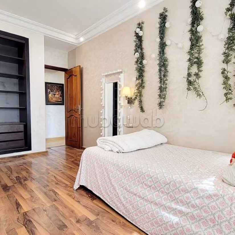 Appartement à Louer de 200.0 m² à Casablanca, Palmier Maarif