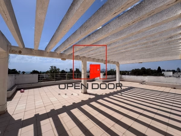 Superbe étage de villa S3 à Carthage Dermech