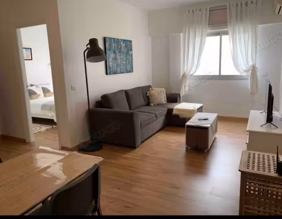 Un appart meublé sur Agdal 
près du Arribat center