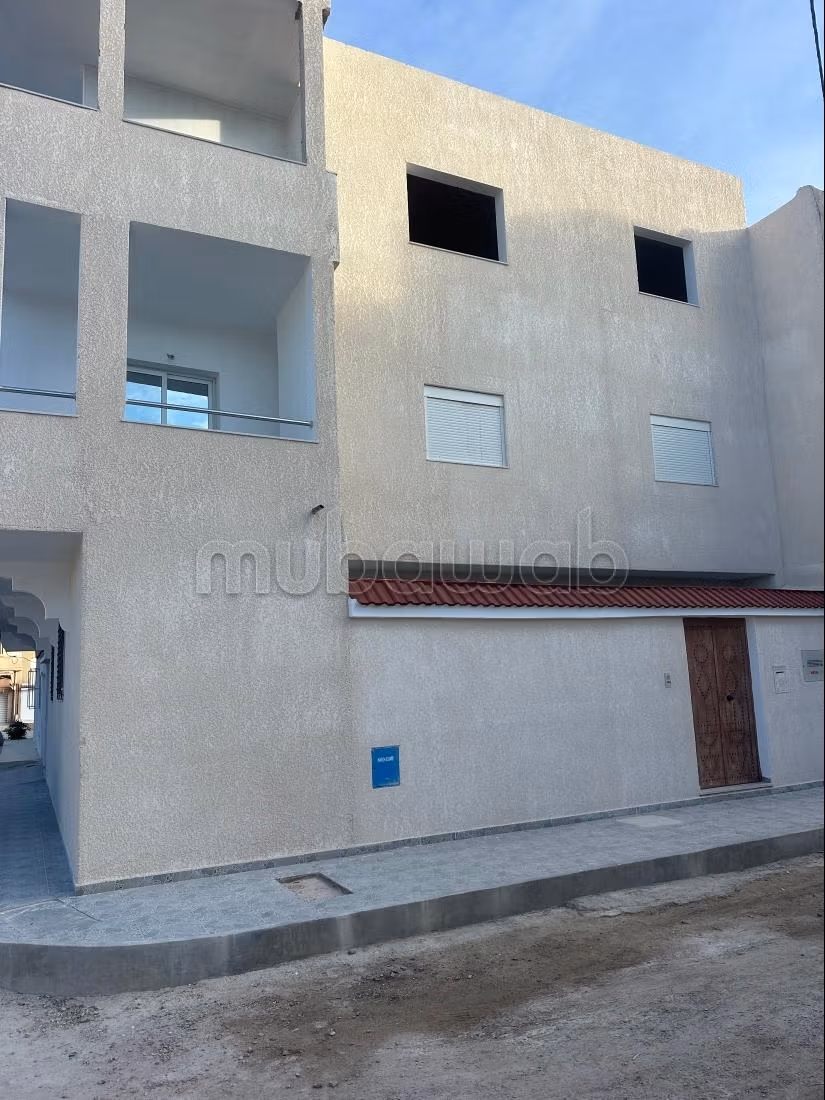 Splendide villa à vendre. Surface totale 260 m²