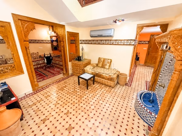 Riad 4 chambres, 3 Piscines, Palmeraie proche Médina