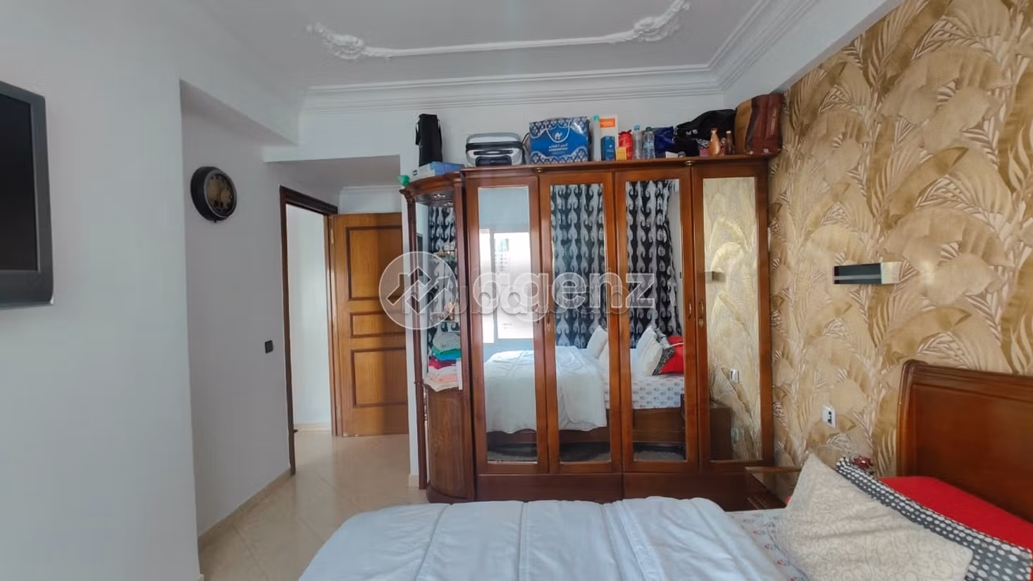 Splendido appartamento in affitto a Les Hôpitaux. 2 belle camere da letto. Ascensore e garage