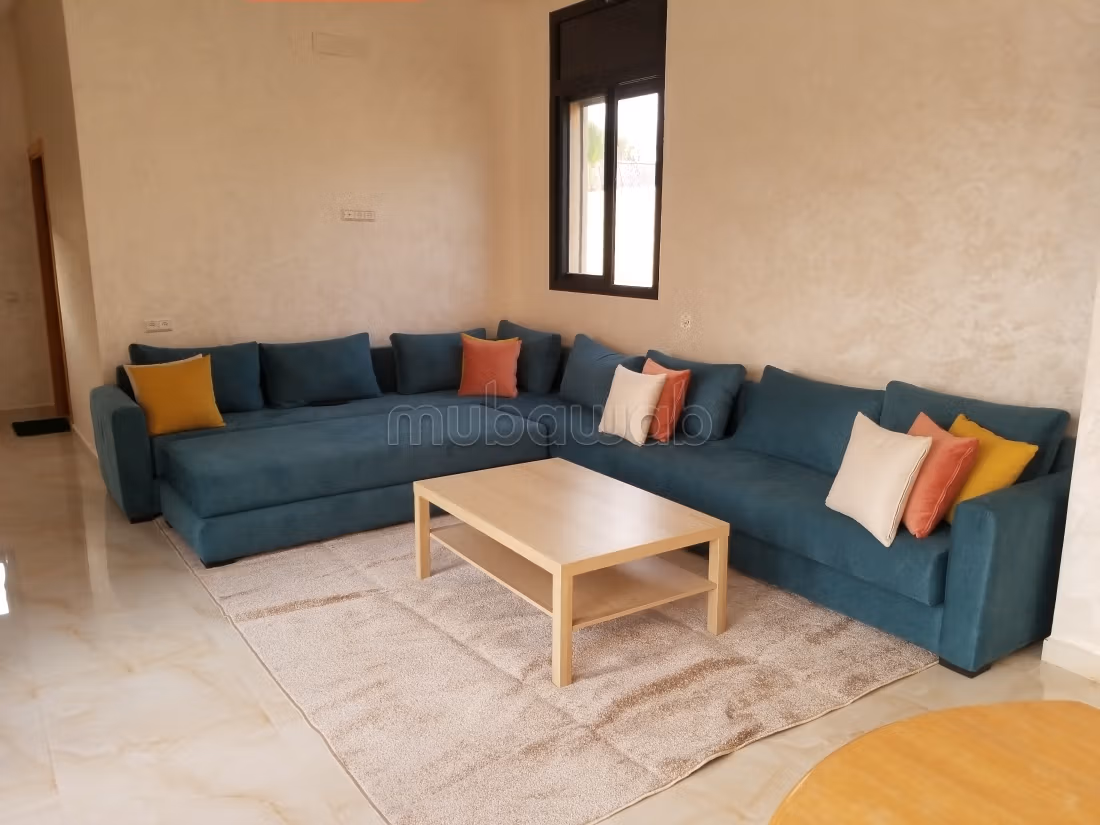 Magnificent villa for rent. Large area 1200 m². Stunning sea view, double glazing