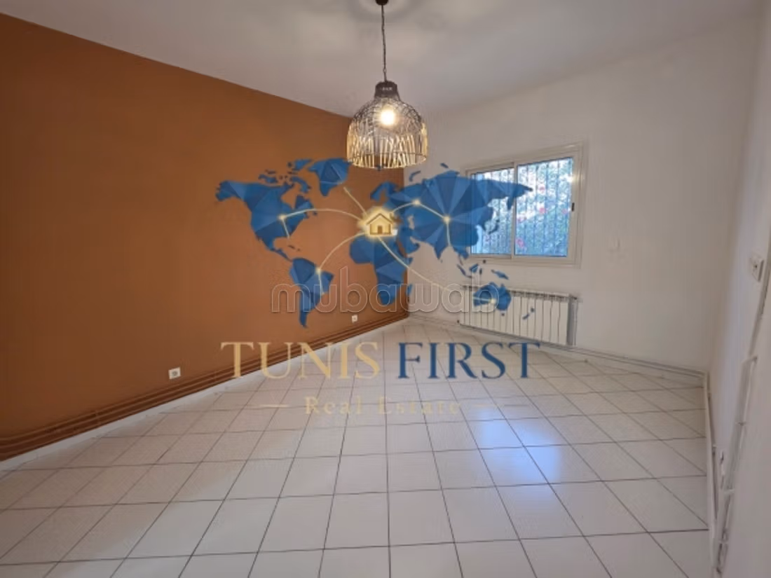 For rent a charming S1 apartment at Golden Tulipe