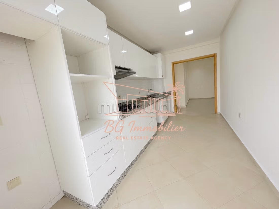 Spacieux appartement neuf, 2 ch, jolie prestation — 3