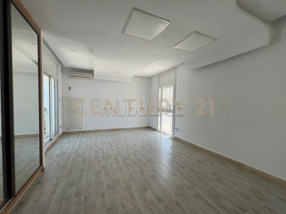 For rent villa for office use in El Menzah 1