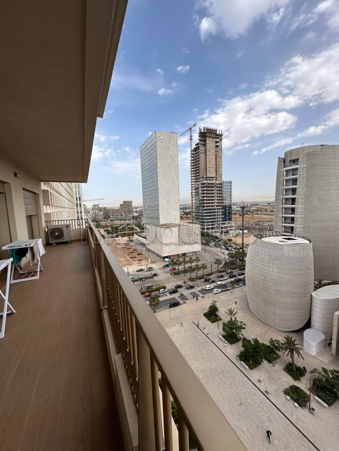 Superbe appartement meublé à louer à CFC — 2