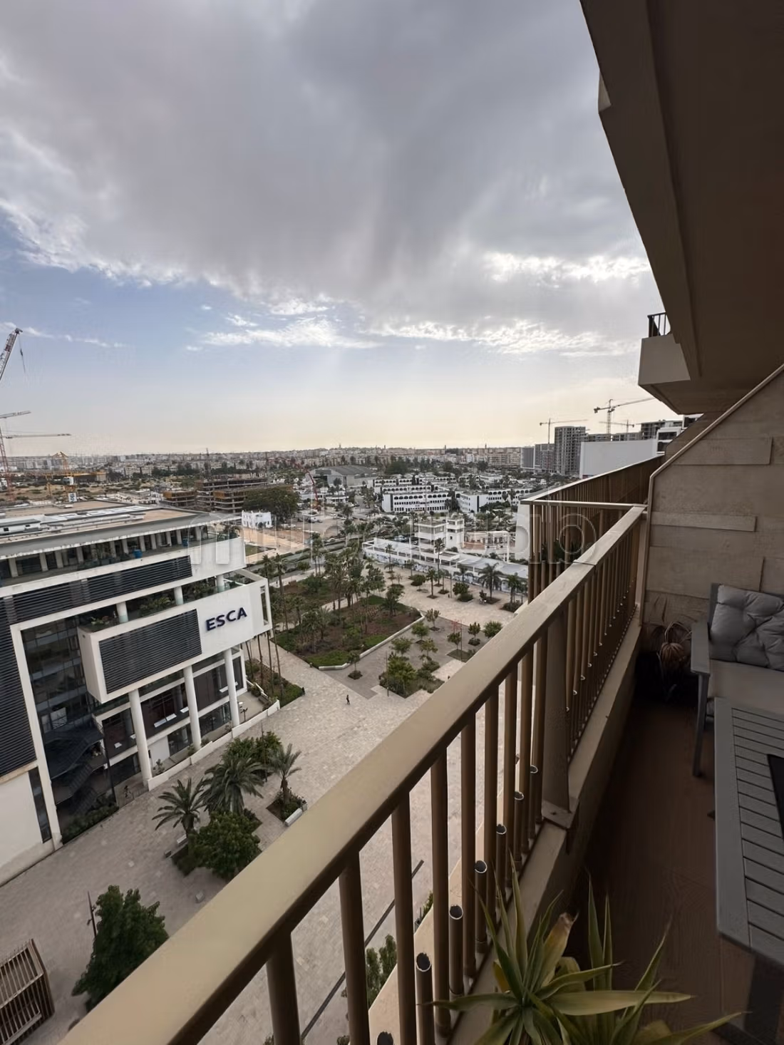 Superbe appartement meublé à louer à CFC