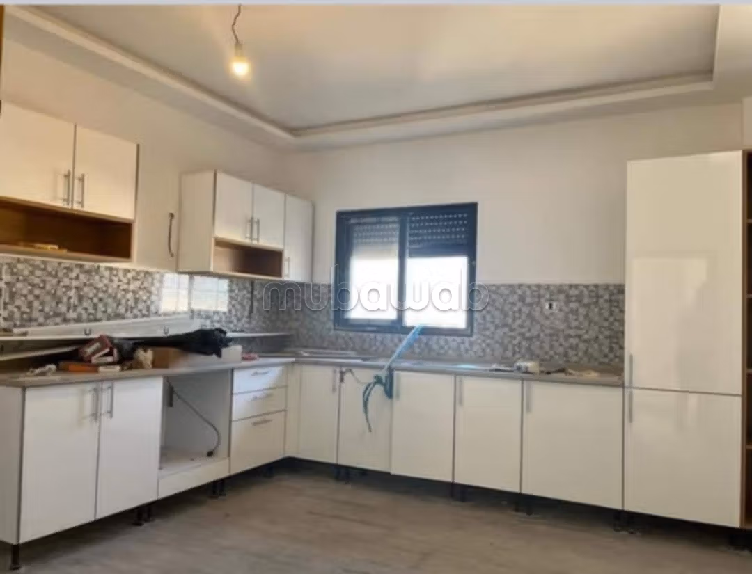 In vendita un edificio a Mourouj 1