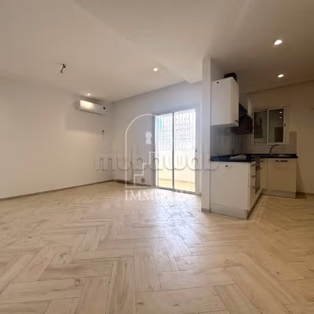 A louer un Appt S1 à Cité les palmeraies l'aouina