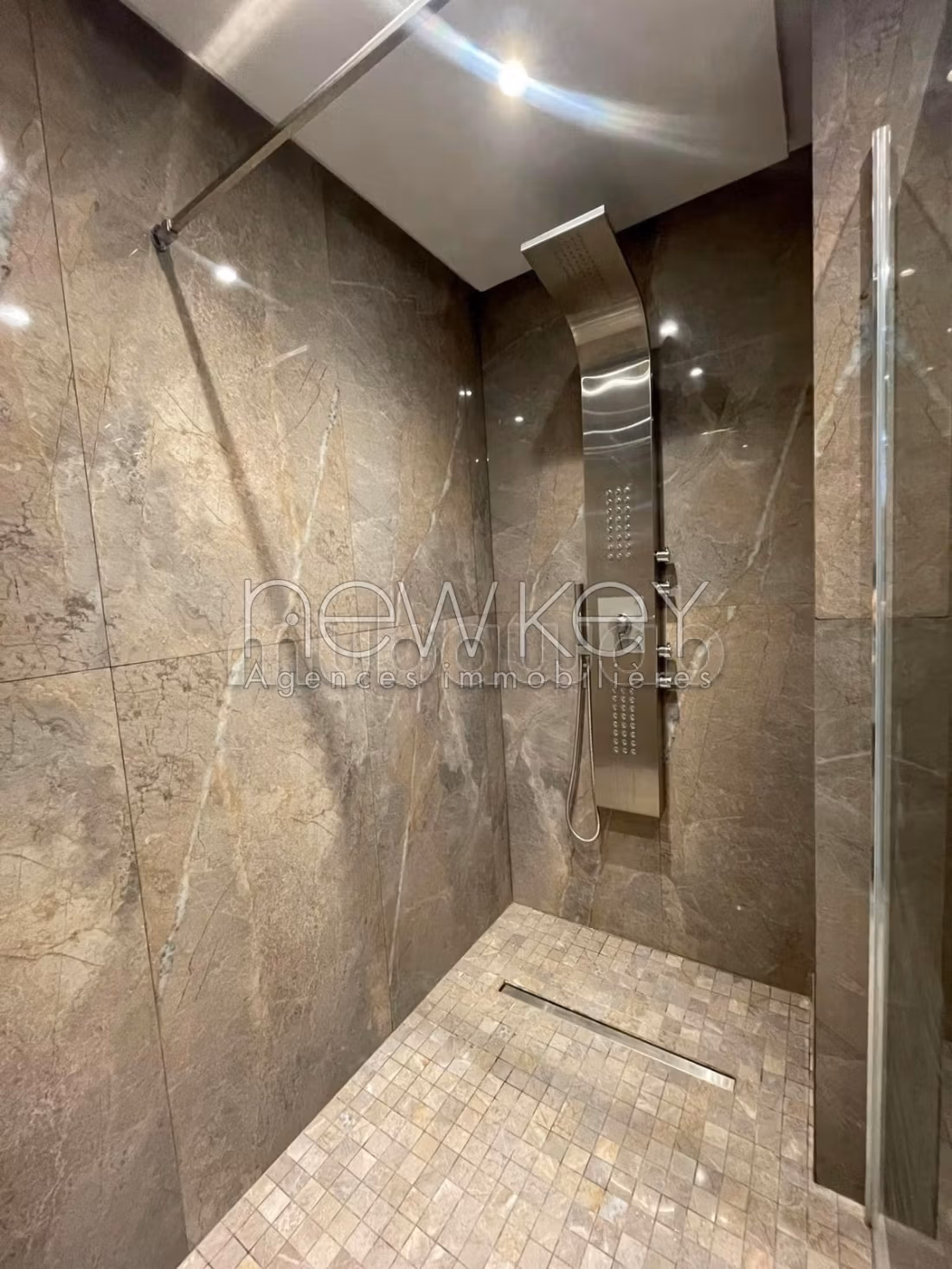 Appartamento S2 arredato con vista mare a Gammarth