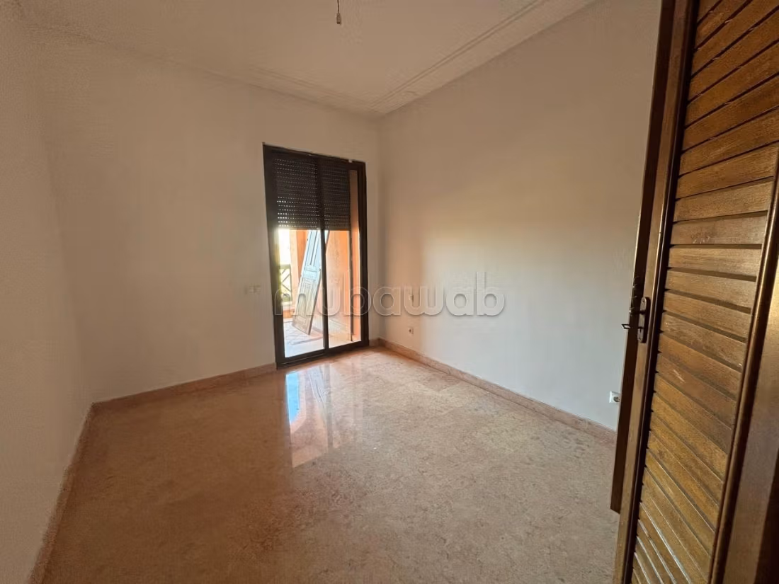 A Louer appartement 2 chambres — 4