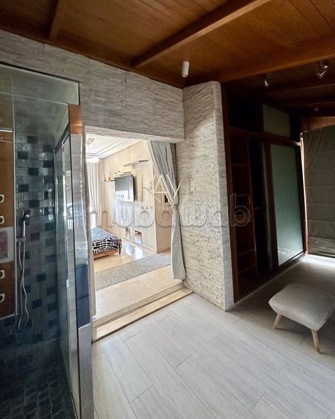 Appartement 260 m² à Administratif — 19