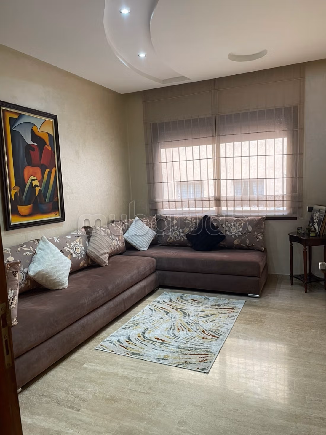 Lleva este apartamento en Las princesas. 2 habitaciones agradables. Garaje privado