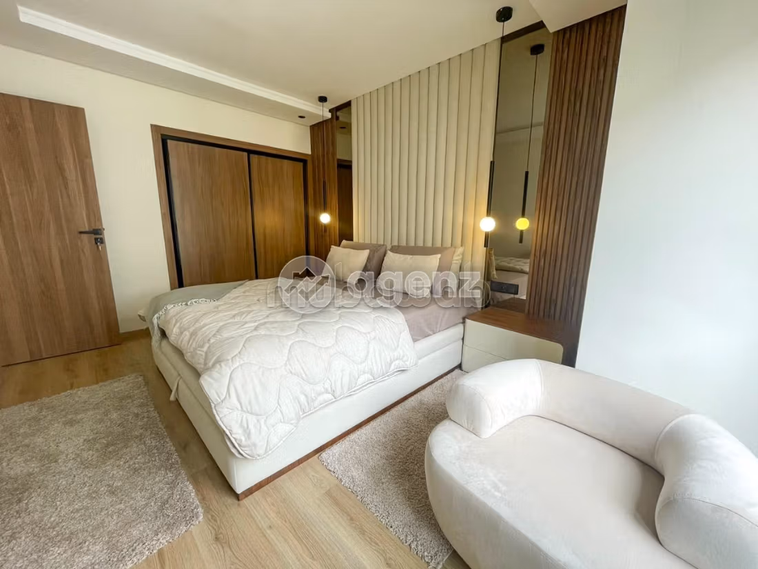 MAFATIH EL KARAM Studio à vendre 43 m² Val Fleurie Casablanca — 2