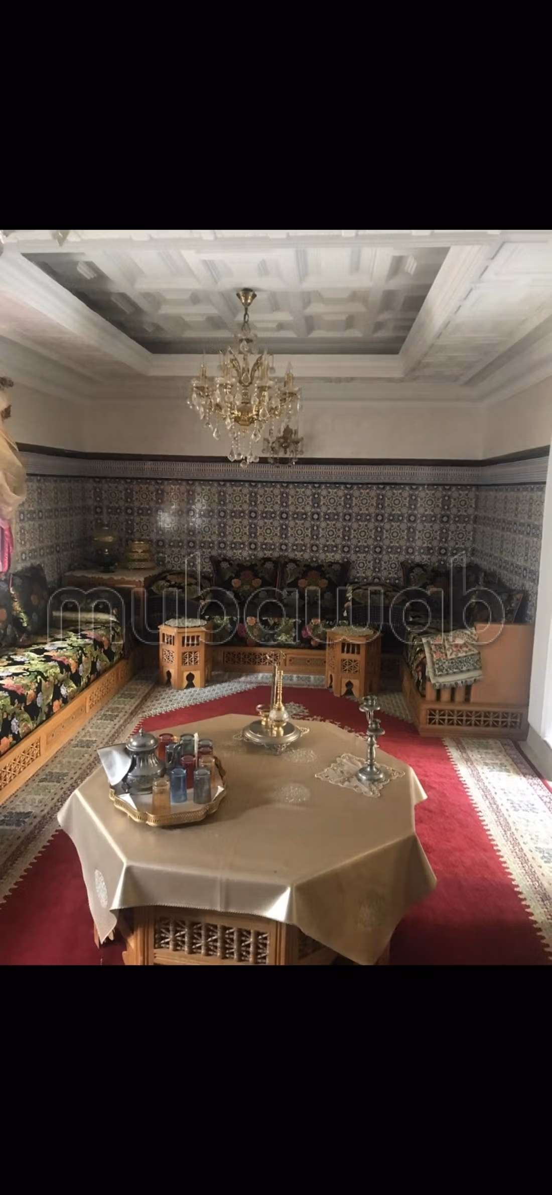 Casa di alto standing in vendita a Ex Combattenti. 7 grandi stanze. Giardino e terrazza