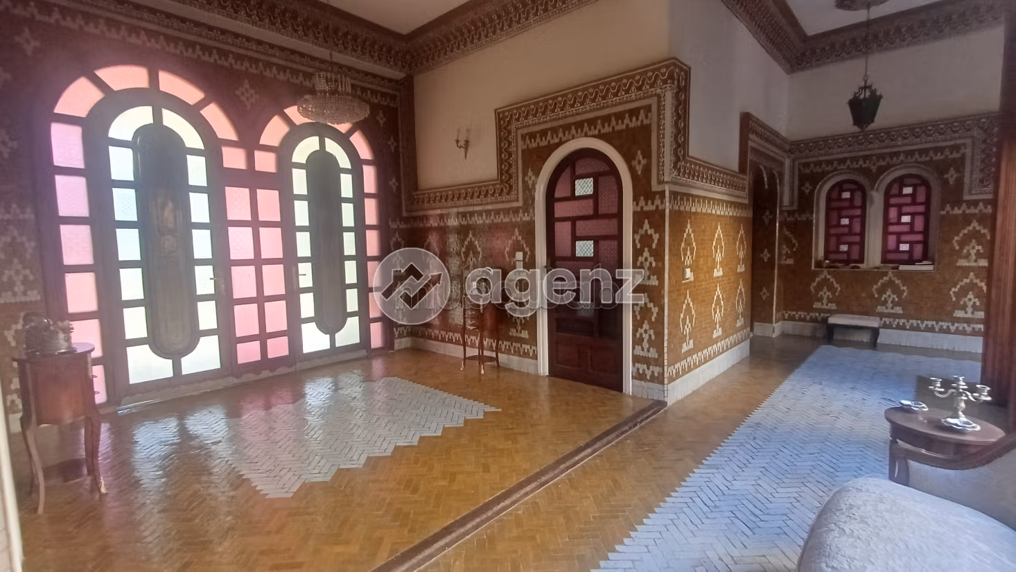 Riad te koop 2.600 m², 6 slaapkamers Souissi Rabat
