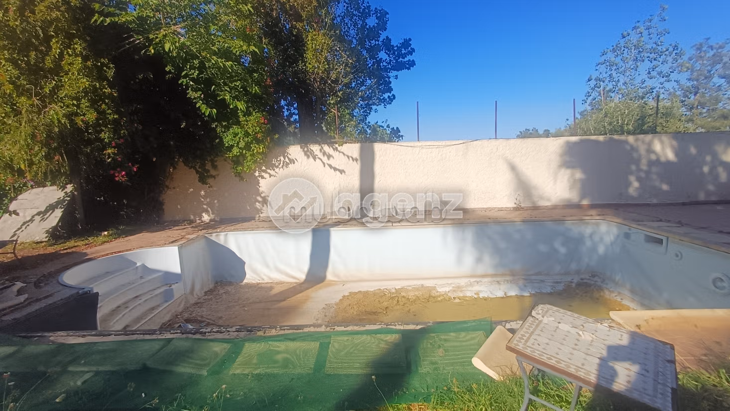 Riad te koop 2.600 m², 6 slaapkamers Souissi Rabat