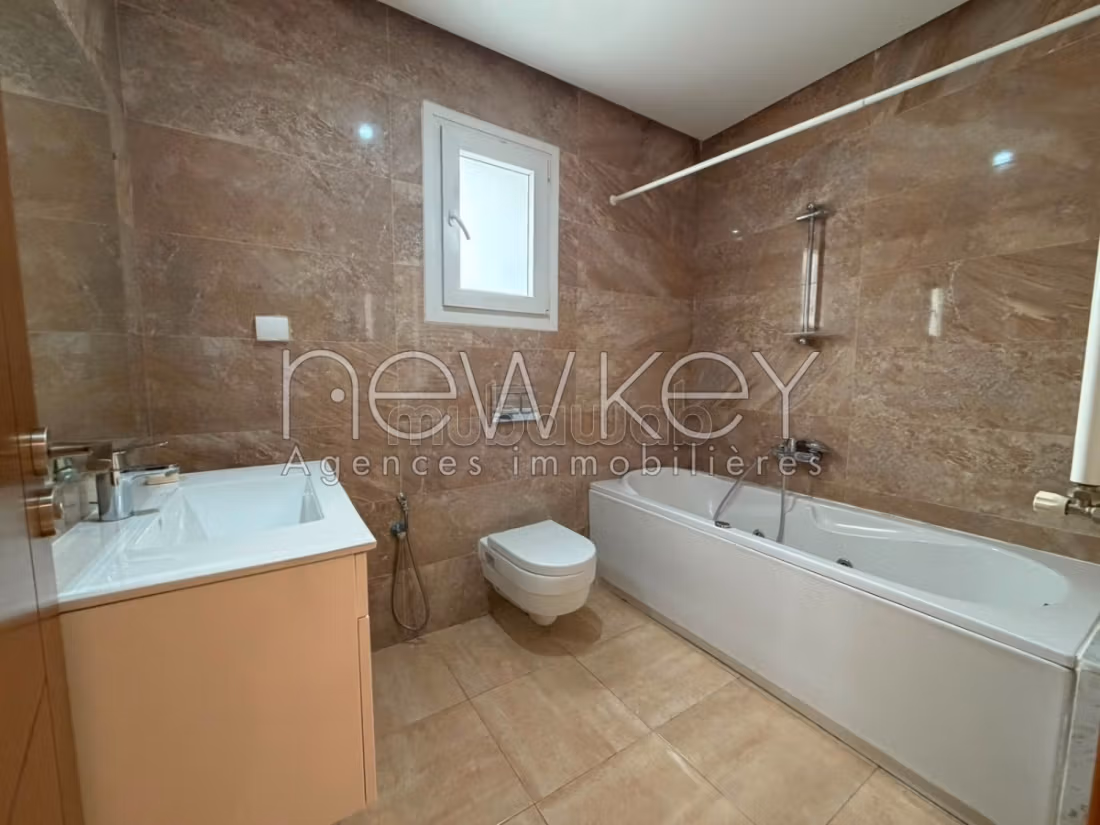 Spacious S2 Apartment for Sale in Jardins de Carthage