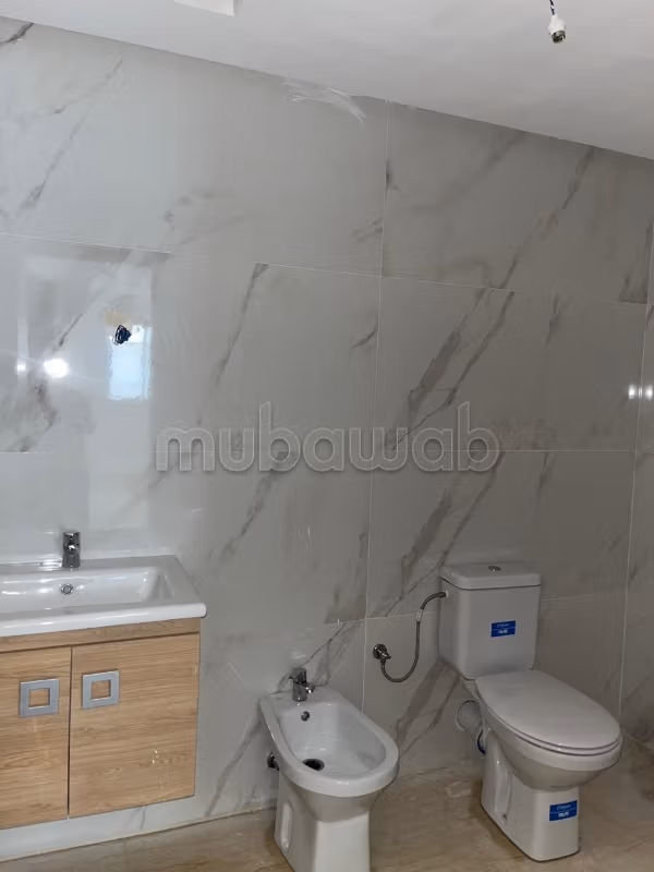 Appartamento in affitto a Mesnana. 2 belle camere. Isolamento acustico, porta sicura