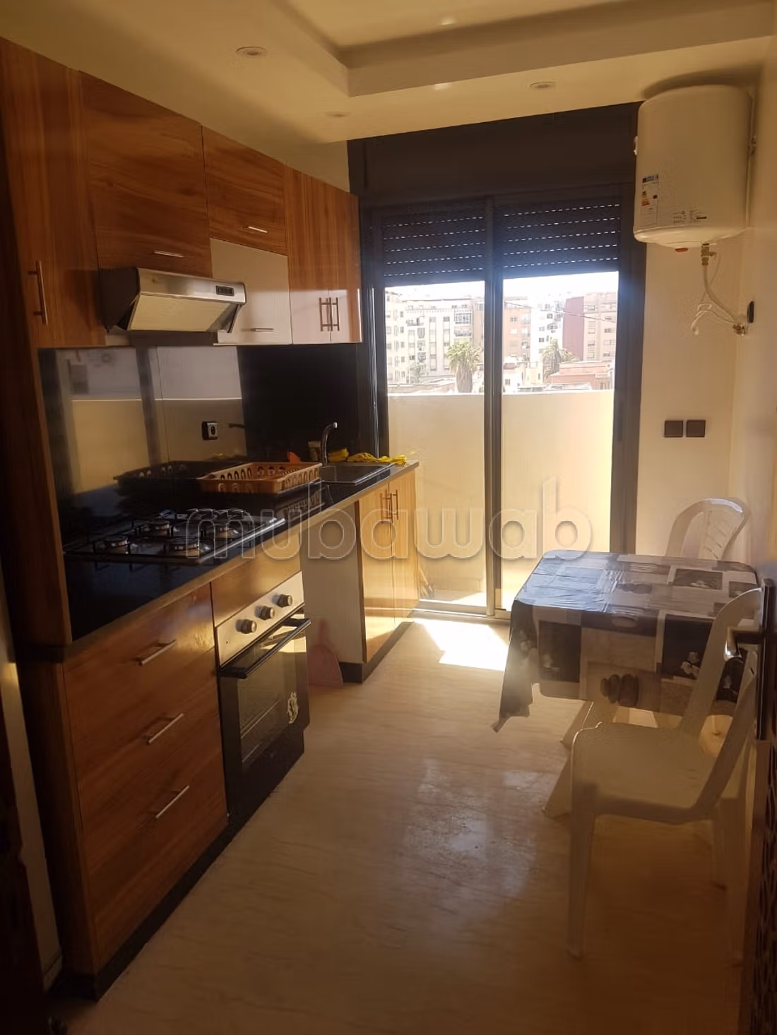 Colocation – Chambre pour fille sérieuse à Khourib