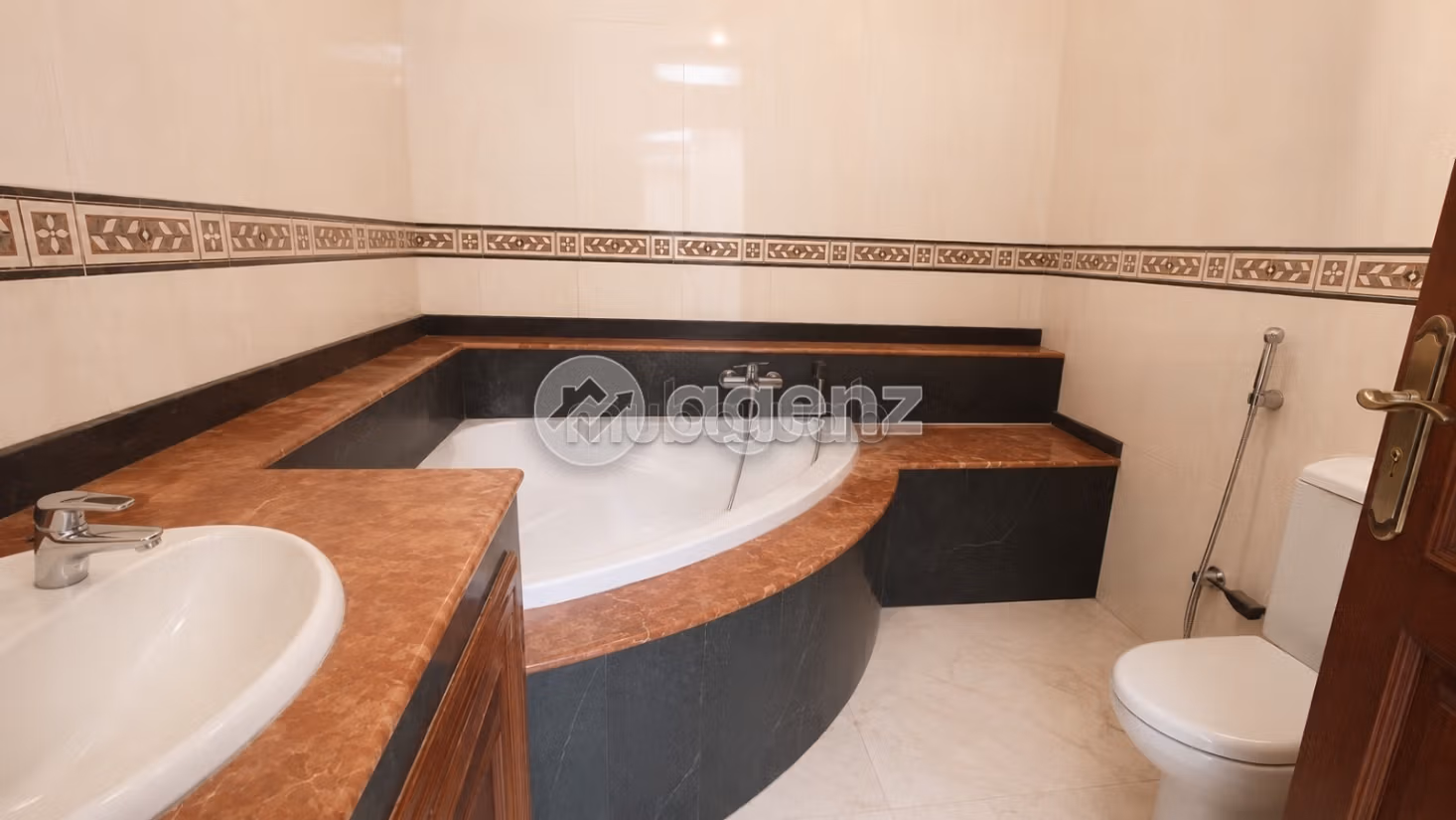 Villa te koop 256 m², 7 slaapkamers Miamar Casablanca