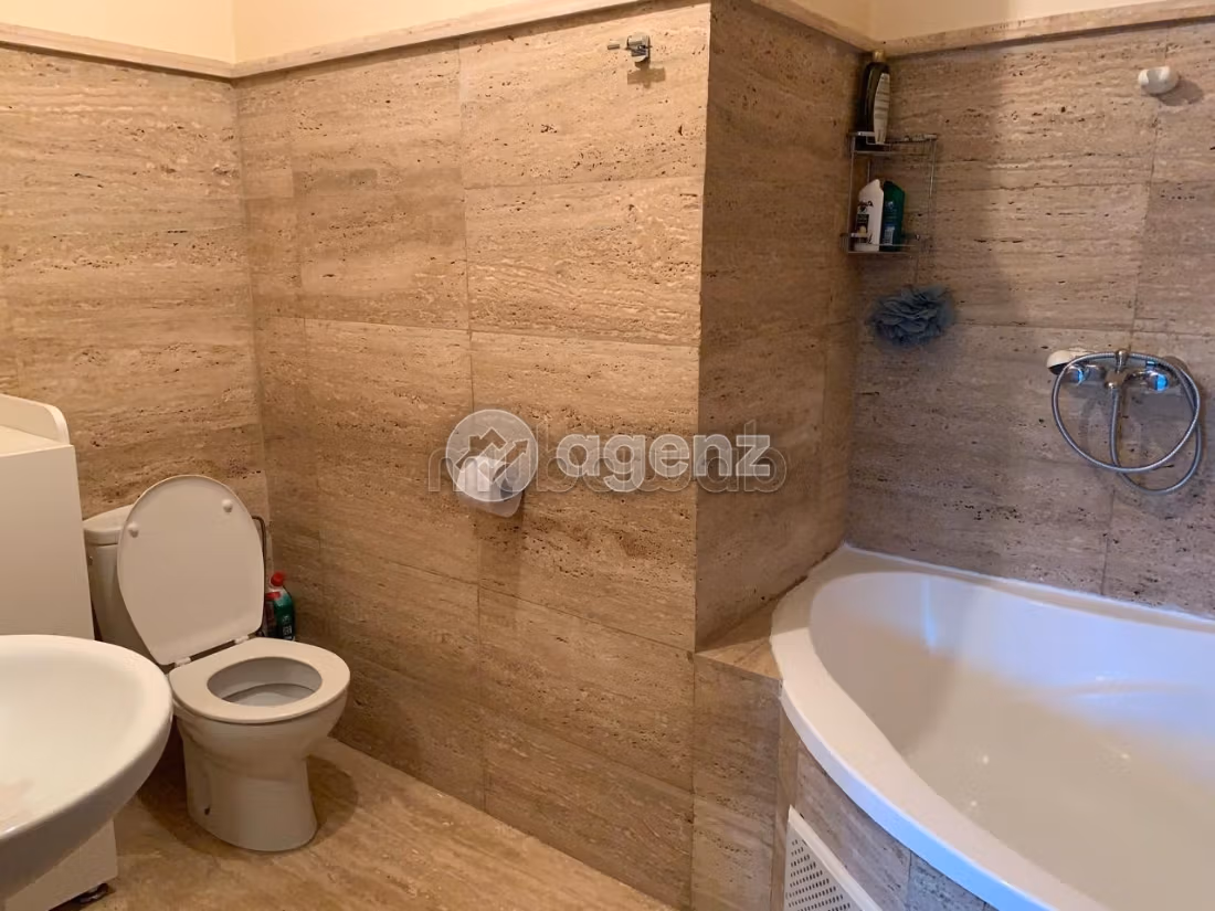 Appartement 97 m² à Hay Salam — 7