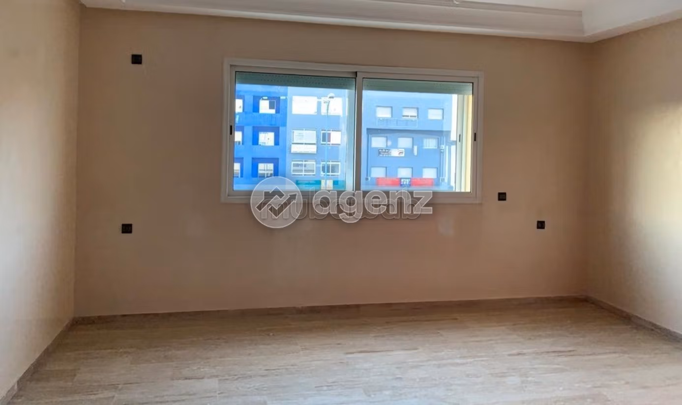 Appartement 97 m² à Hay Salam — 2