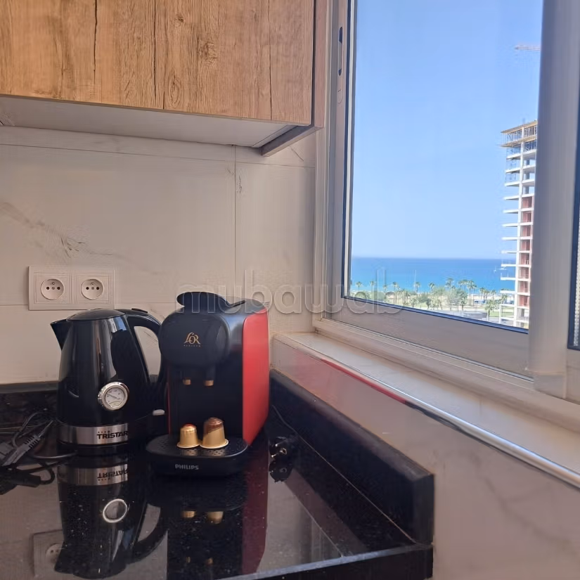 Location saisonnière à De La Plage. 2 belles chambres. Fenêtres en double vitrage et vue mer